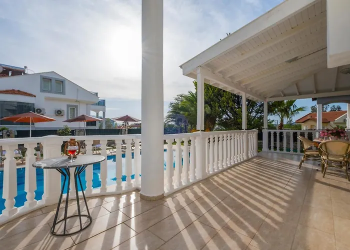 Infinity Civan ヴィラ